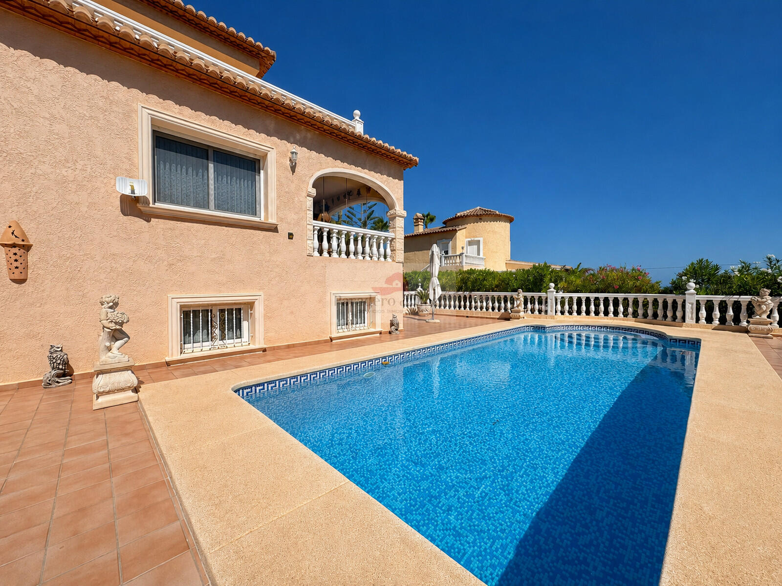 Villa - Calpe - 4 slaapkamers - 0 personen