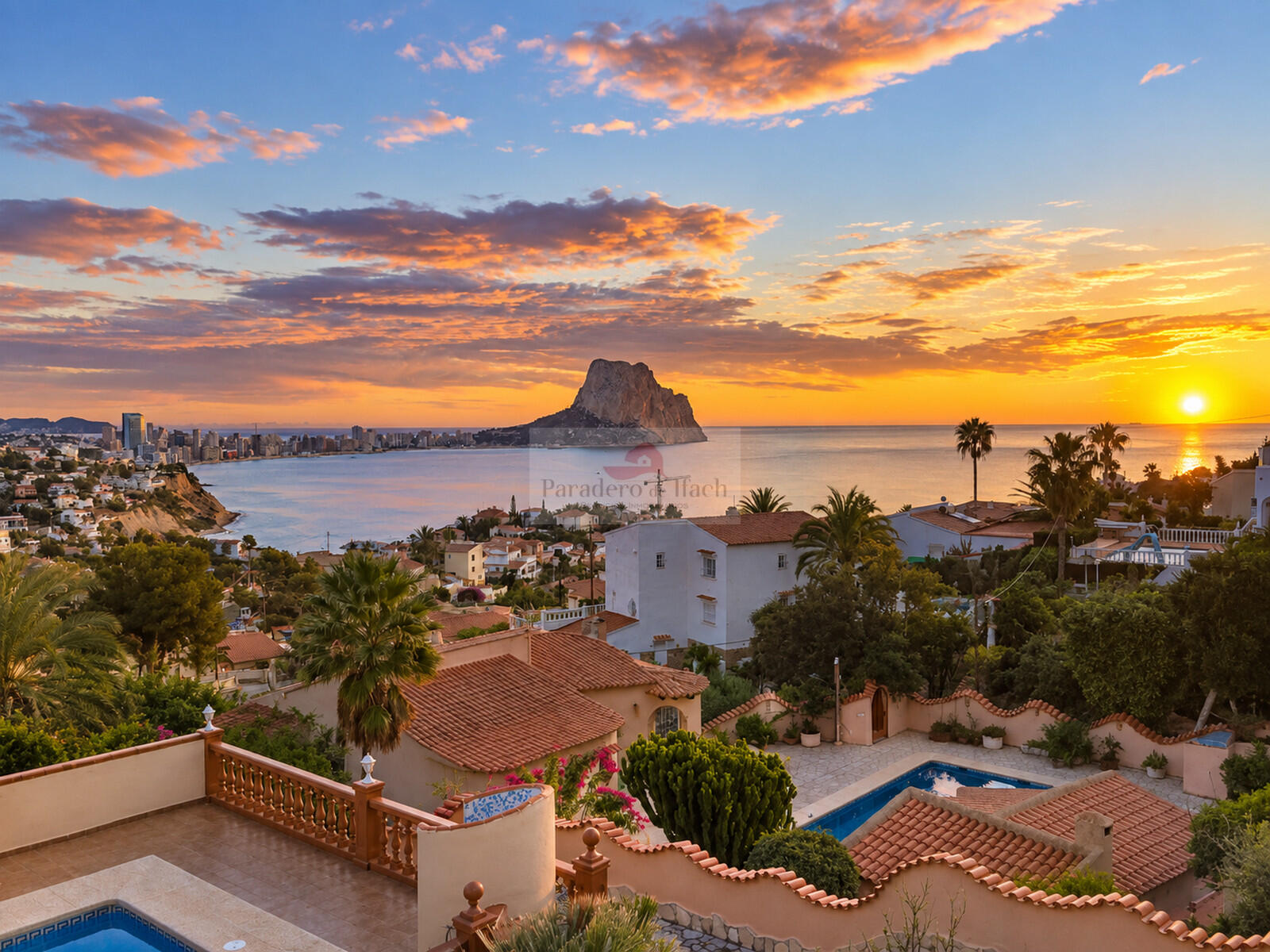 Chalet - Calpe - 4 slaapkamers - 0 personen